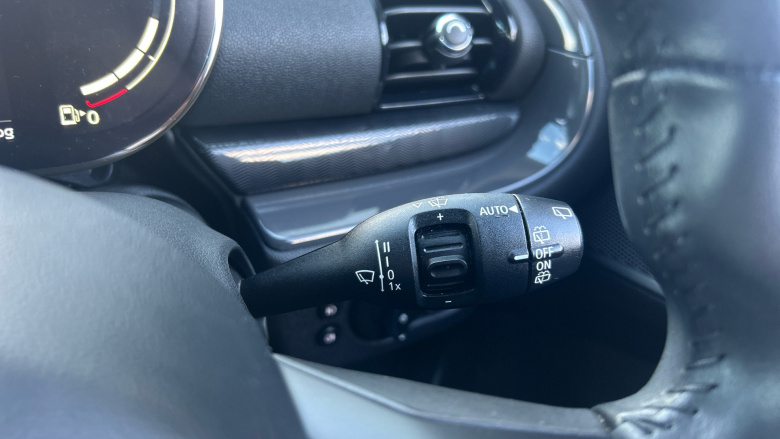 MINI Clubman 1.5 Cooper Classic 6dr Petrol Estate